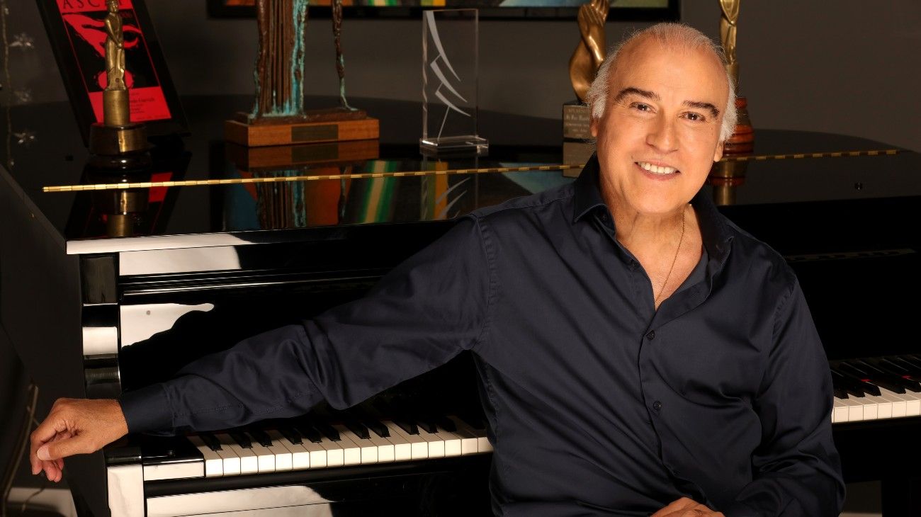 Paz Martínez debuta en el streaming para celebrar sus 50 años de carrera