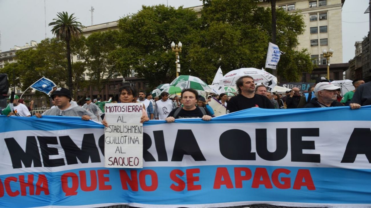 Se cumplió la primera hora de la Marcha de la Resistencia: cómo comenzó la manifestación que durará un día