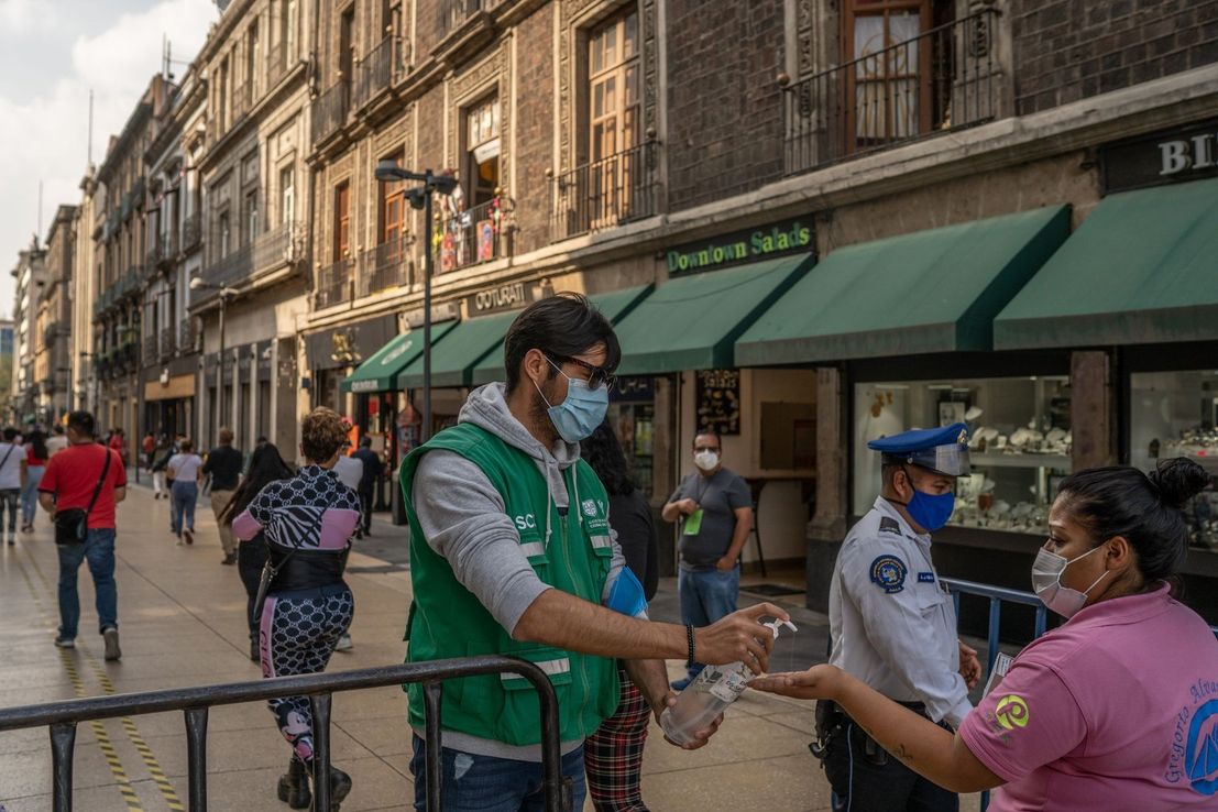 Las muertes por coronavirus en México ya superan las 250 mil