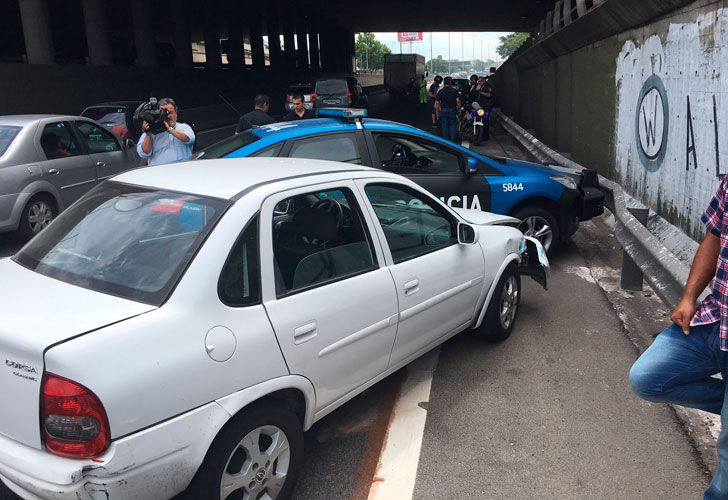 Video | Impactante persecución y tiroteo en la autopista Perito Moreno
