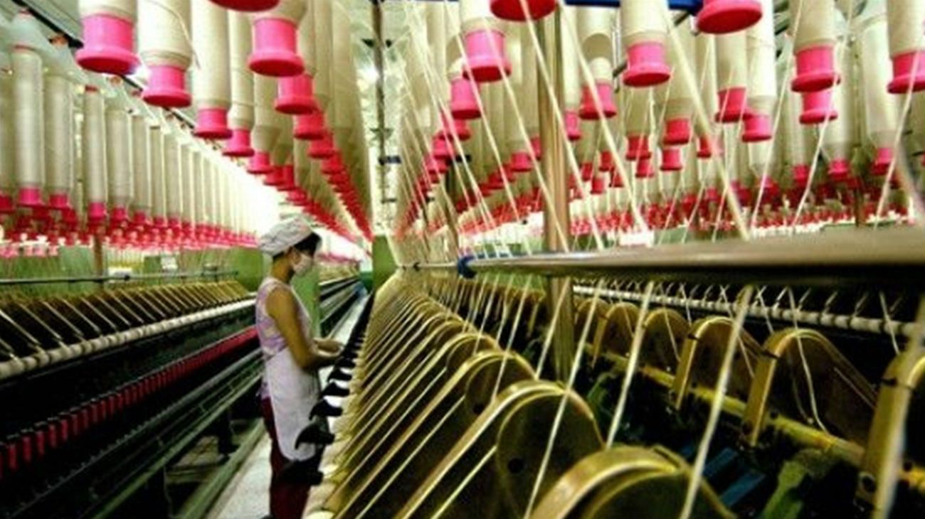 Día de la Industria: textiles plantean preocupación por la falta de insumos