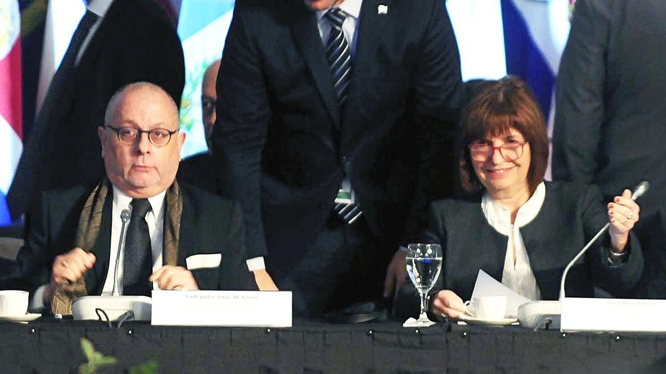 "Tufillo de operación", dicen en JxC