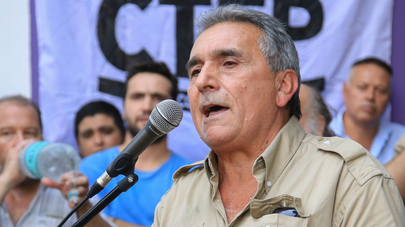 Juan Carlos Schmid renunció al triunvirato de la CGT