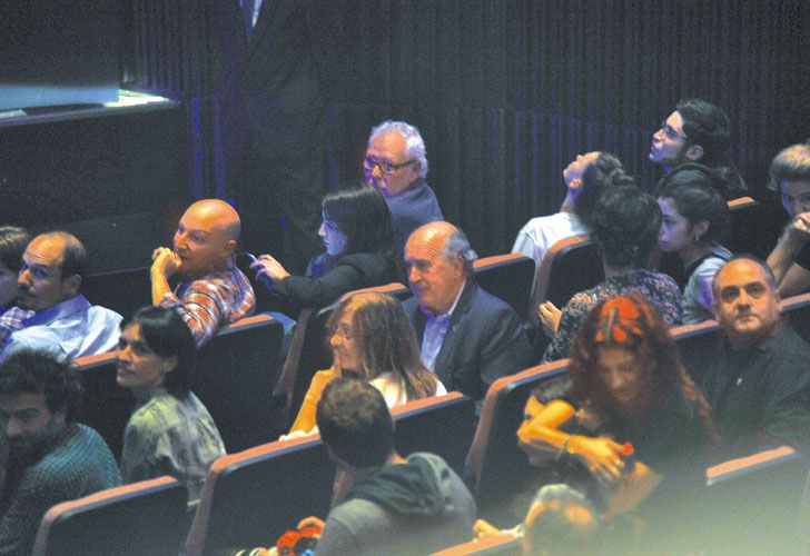 Un peritaje deberá determinar si Parrilli importó ilegalmente insumos
