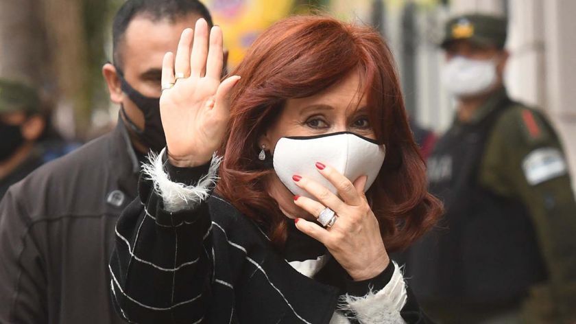 Tras un informe de Interpol, Cristina Kirchner se defendió en redes: "Lawfare al palo"