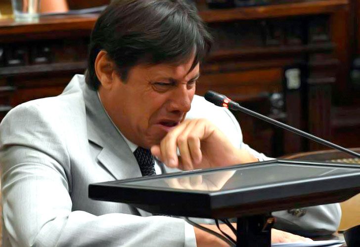 El llanto del diputado mendocino acusado de violencia de género
