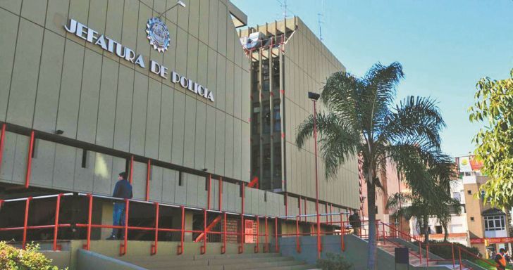 Cobraban ‘contribuciones’ a comercios y prostíbulos a cambio de protección