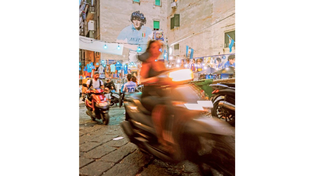 Diego Maradona el héroe y la ciudad