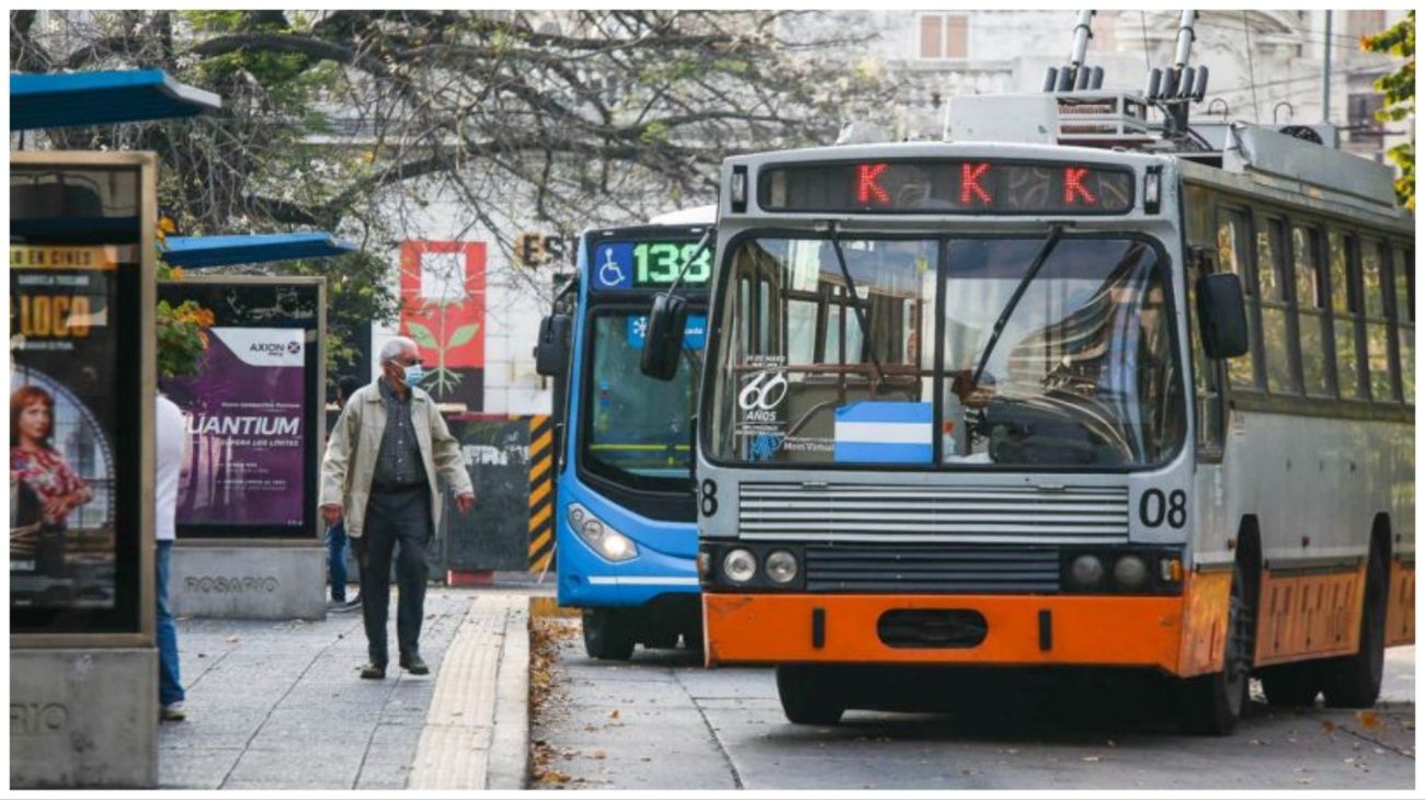 La UTA advirtió con un paro de transporte en Rosario: "Hasta que no cobremos, no volvemos a trabajar"