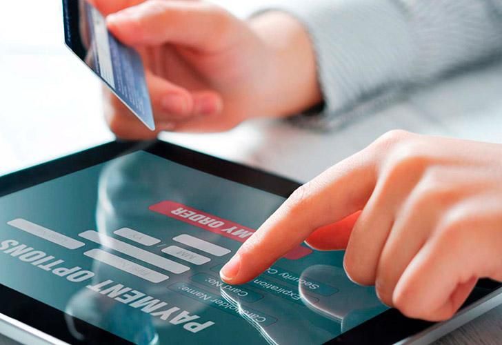 El comercio electrónico esquivó la crisis: creció un 52% en 2017