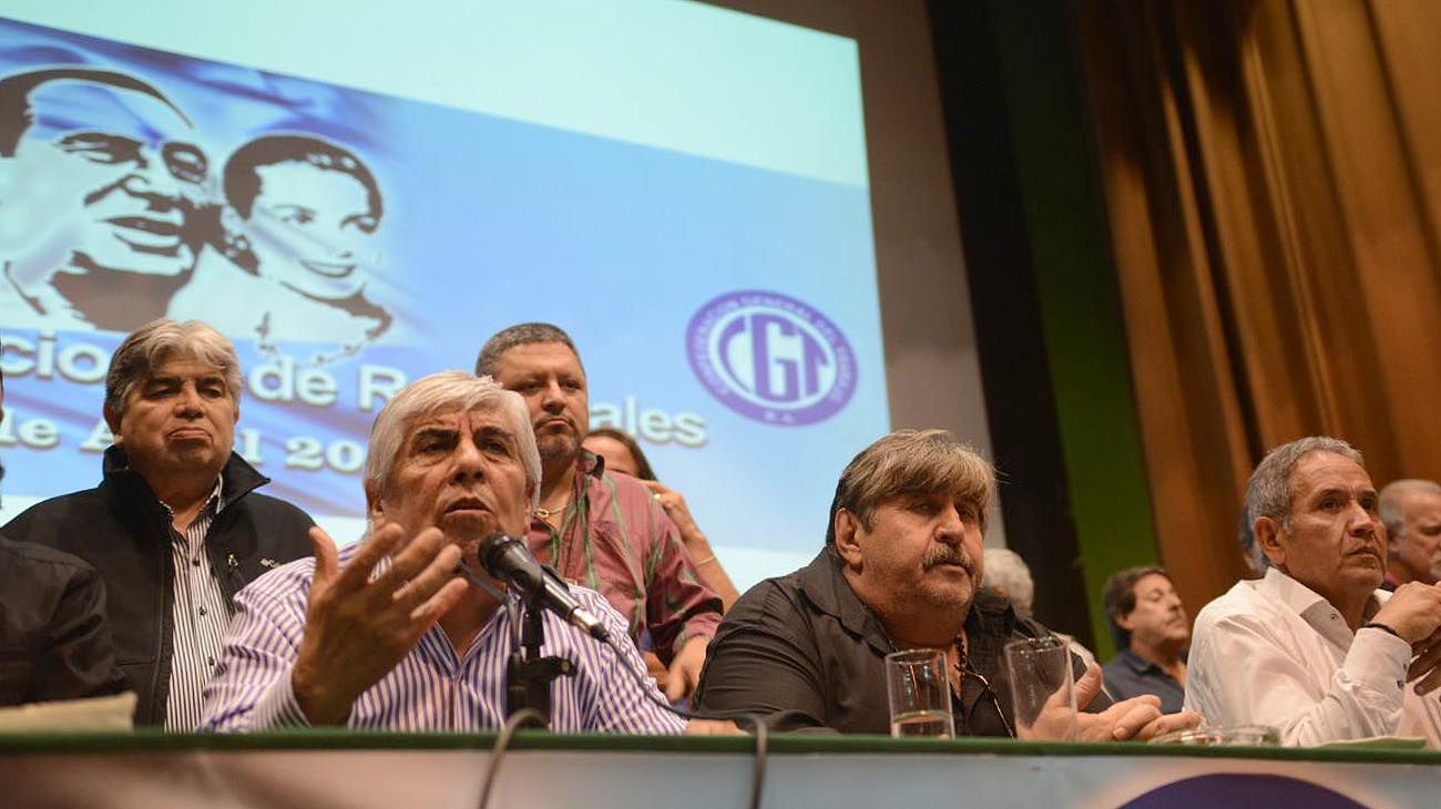 Moyano y los gremios del Frente Sindical harán otro paro general el 30 de abril