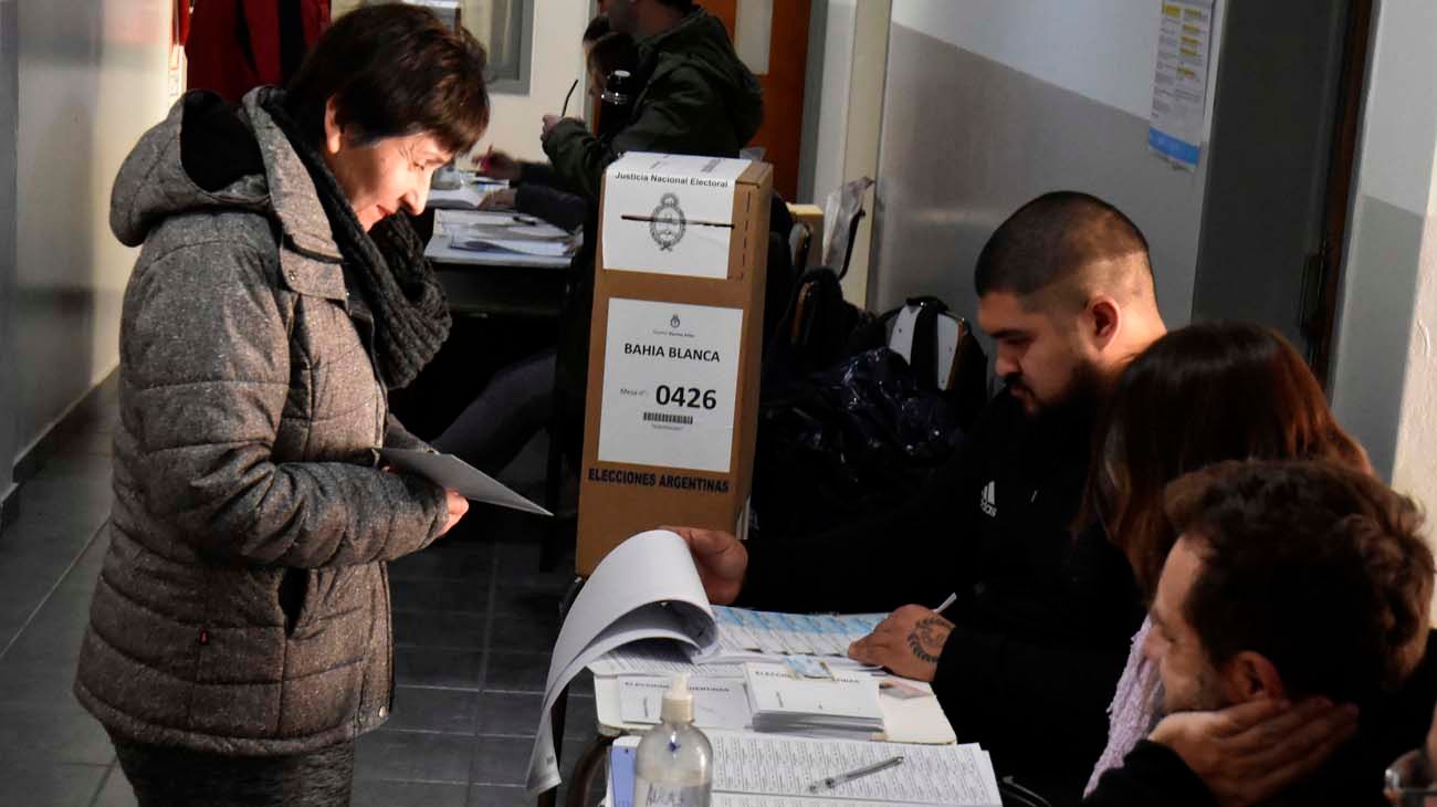 El voto flotante crece y define: 1 de cada 5 argentinos no tiene candidato