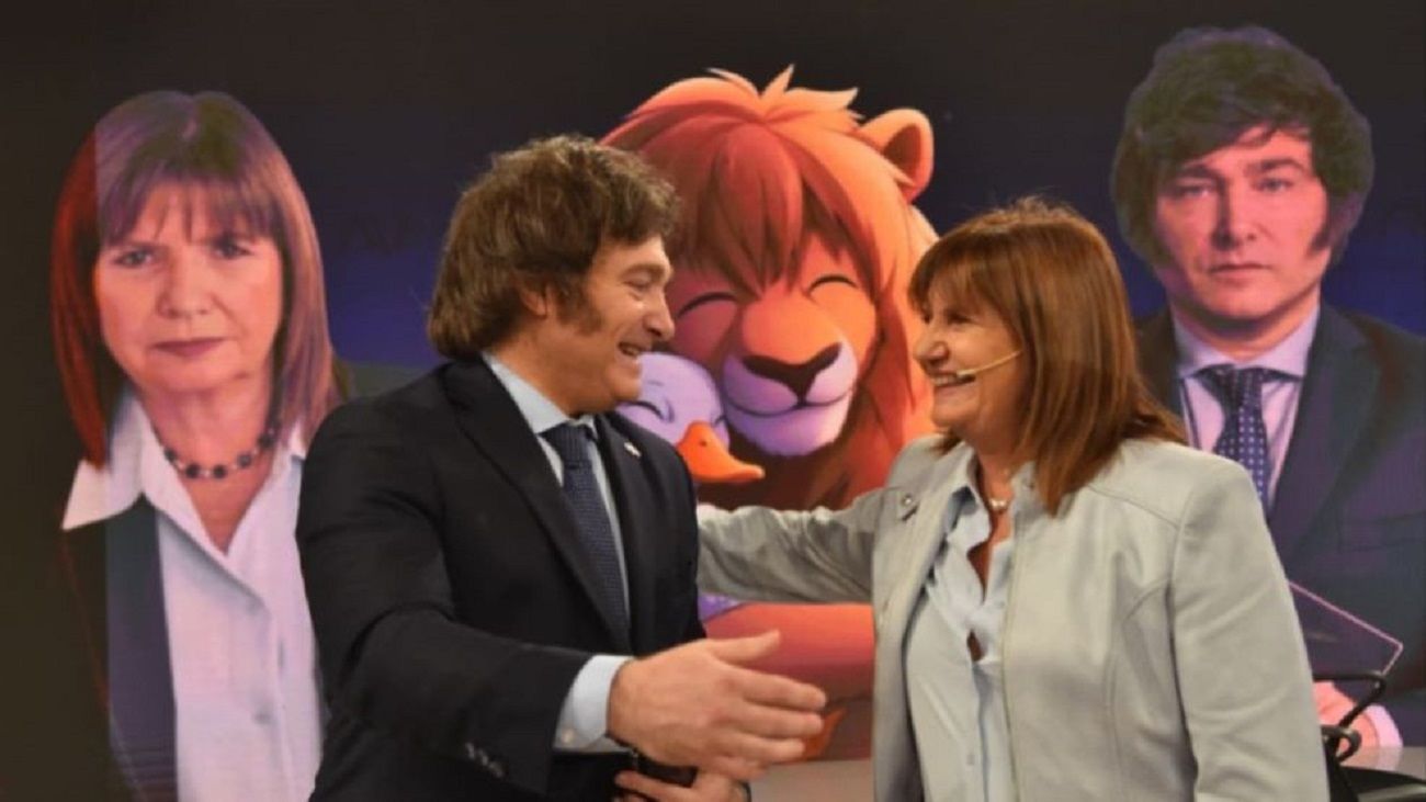 Con el apoyo de Bullrich y Macri “el plan de la dolarización se terminó”