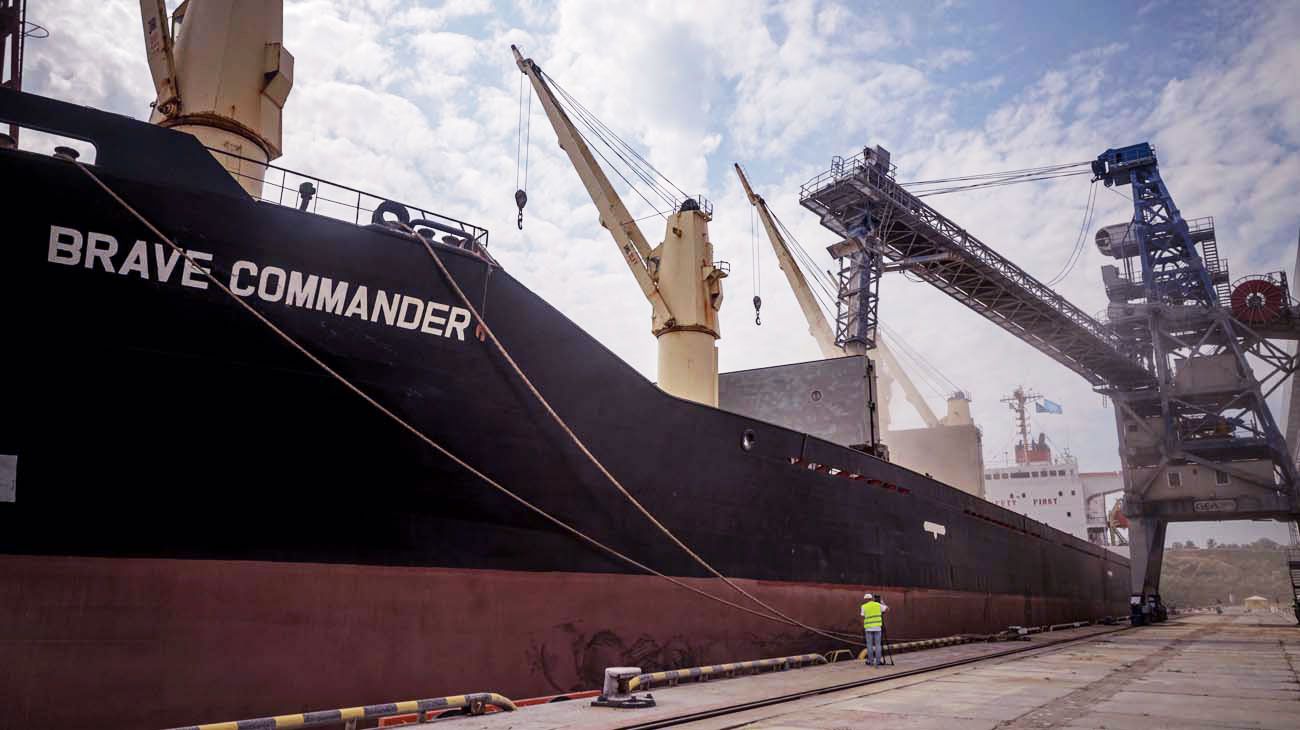 Rusia suspendió acuerdo para la salida de cereales por el mar Negro