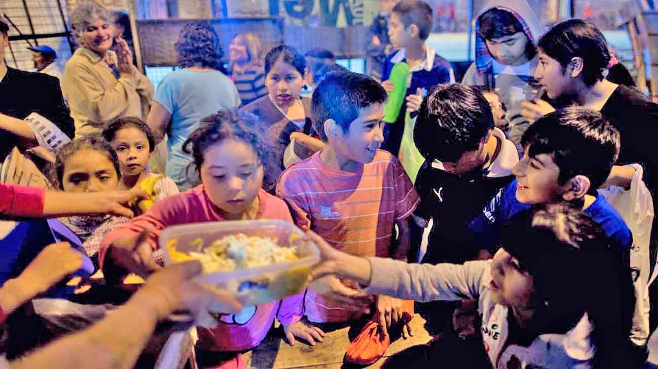 Niños pobres: la ayuda social en alimentos no alcanza a cubrir correctamente su nutrición