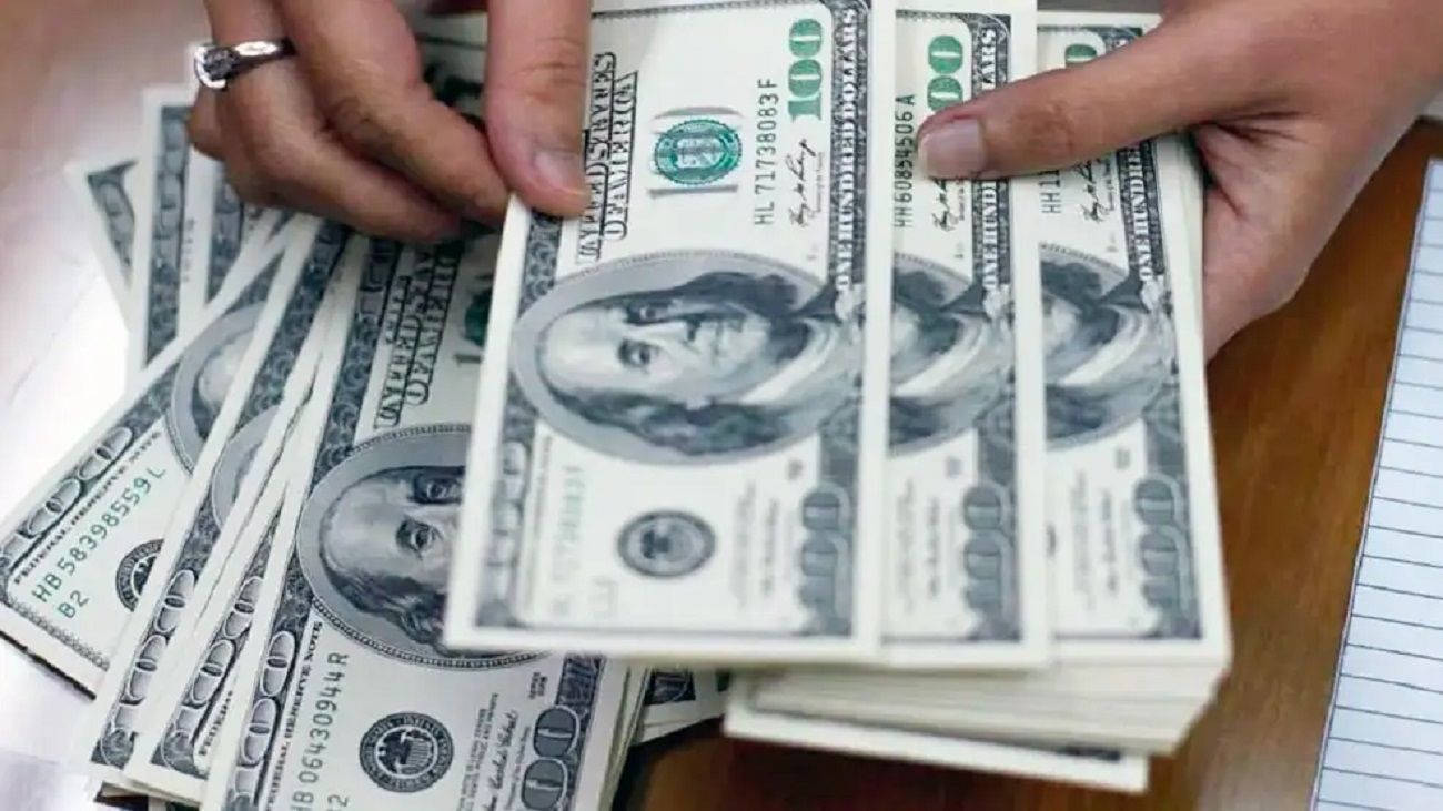 A cuánto cerró el dólar blue hoy, miércoles 7 de mayo de 2025