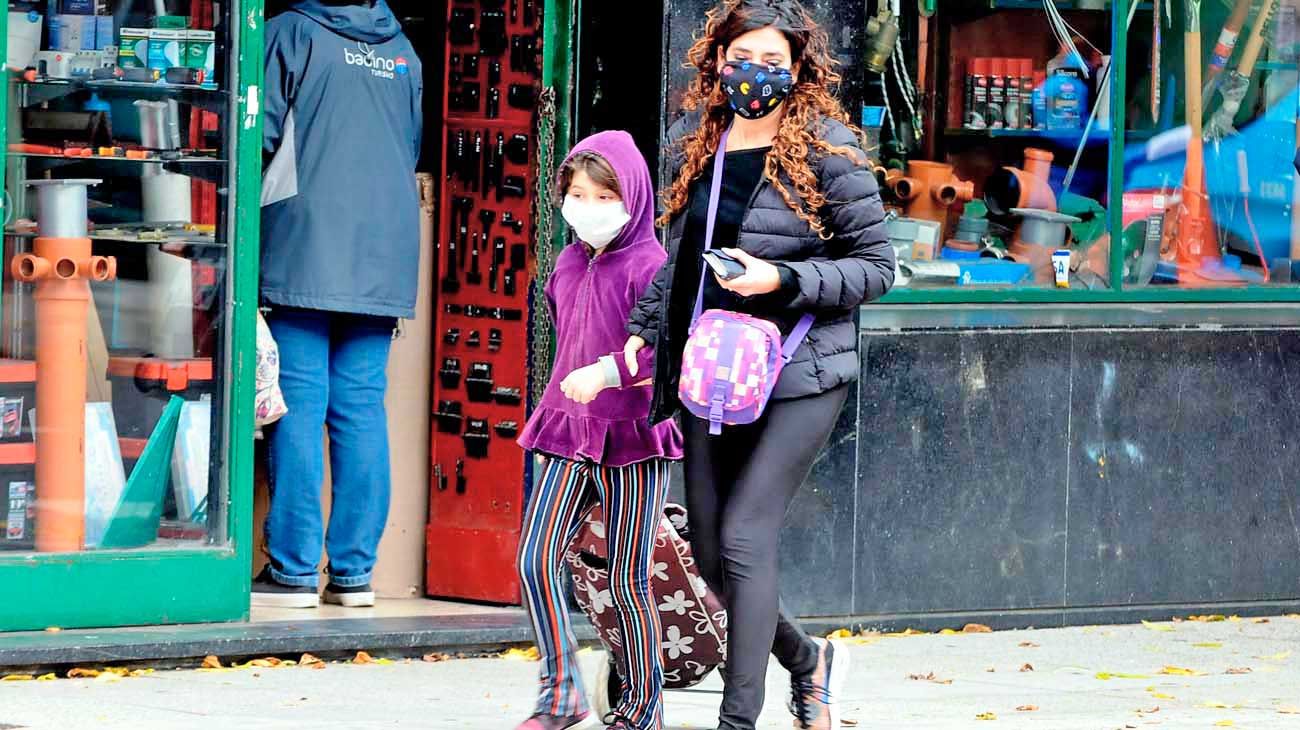 Durante una hora y a 500 metros: tras 58 días, los chicos vuelven a salir en la Ciudad