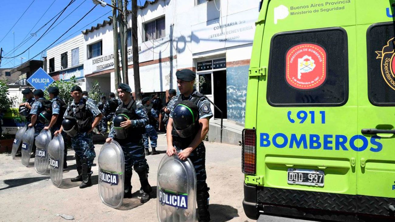 Desafectaron a 5 policías por la muerte de 9 presos en una comisaría