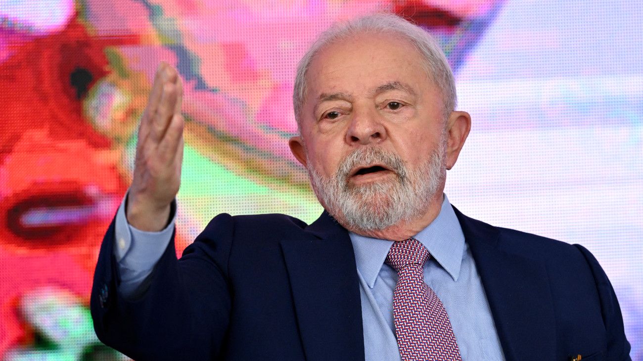 Lula anunció que quiere bajar el precio de los combustibles de Petrobras