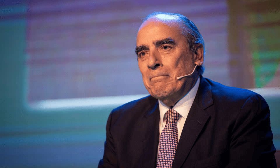 ¿En qué ámbito de la vida pública Guillermo Francos puede competir?