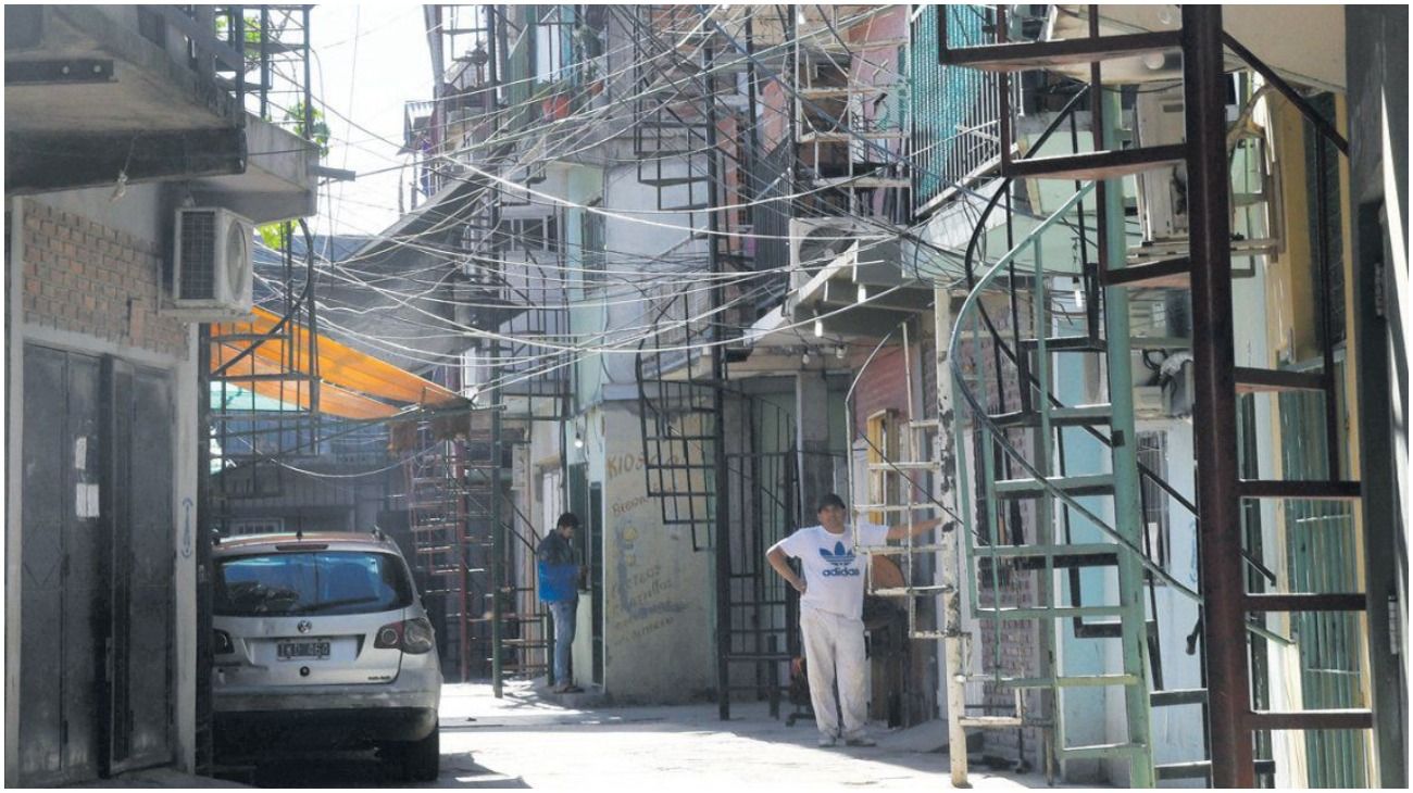 Alarma en la Villa 21-24: hubo 422 casos de dengue en el año y confirmaron el primer caso de Covid-19