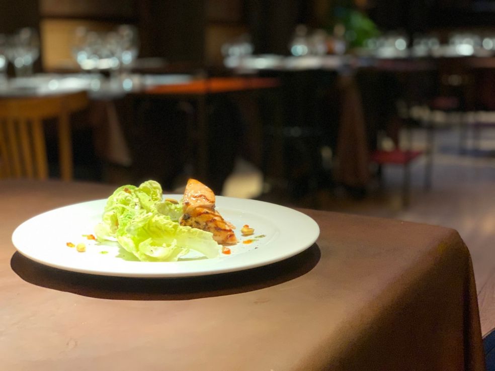 Crocante, mantecosa y agridulce: tips para reversionar la ensalada Caesar