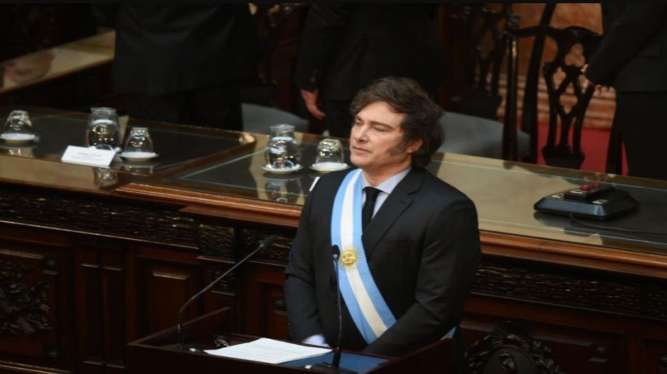 A Milei se le acaba la magia