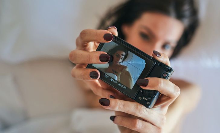 Más mujeres son víctimas de sextorsión de una red con sede en Costa de Marfil