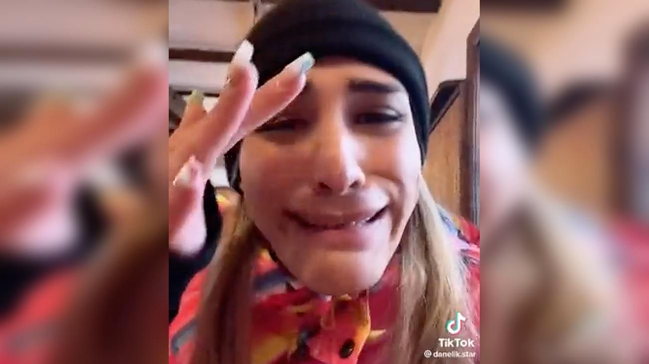 Se atragantó con la sopa | Una influencer pagó $1300 por un vaso de caldito