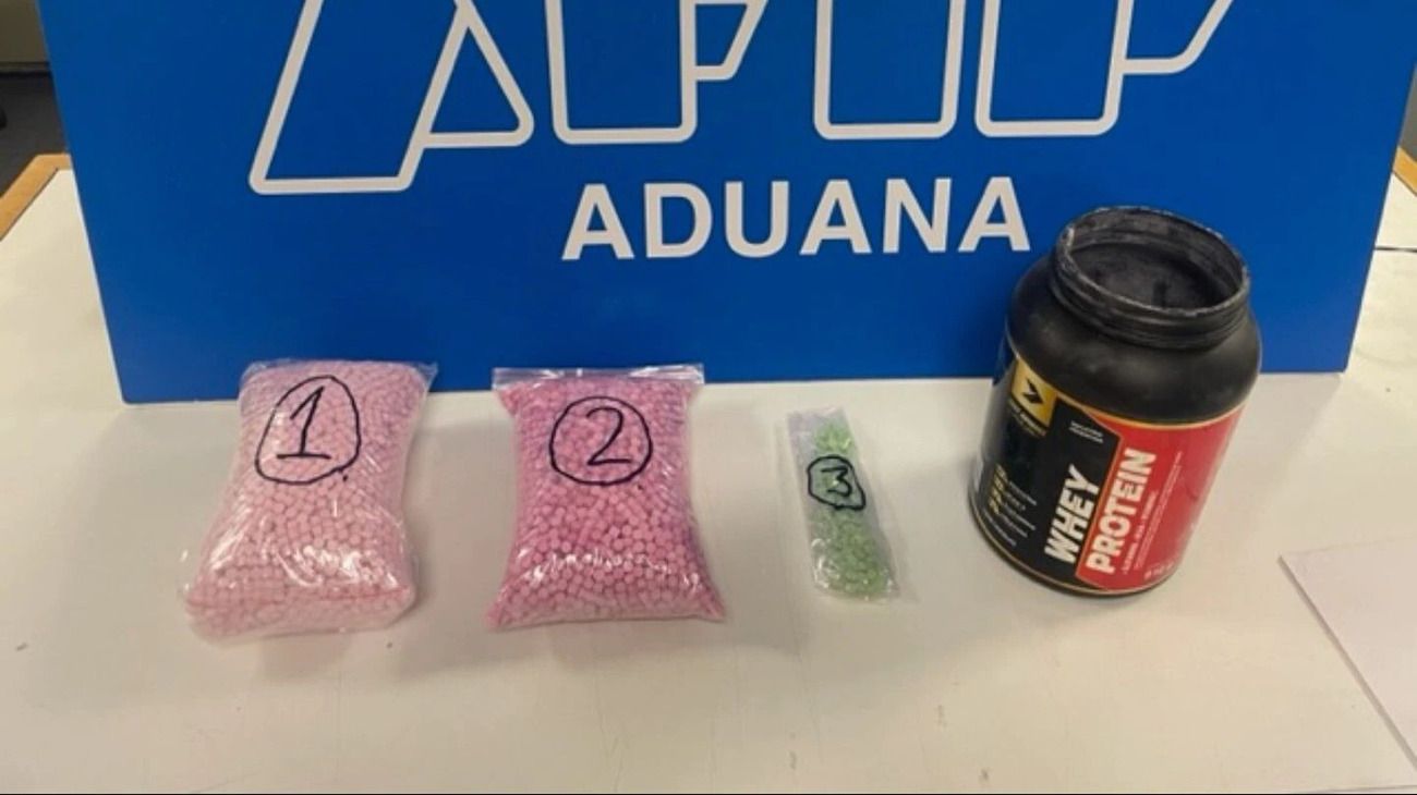 Refuerzan los controles en Argentina para regular el ingreso de fentanilo, la droga 100 veces más poderosa que la morfina