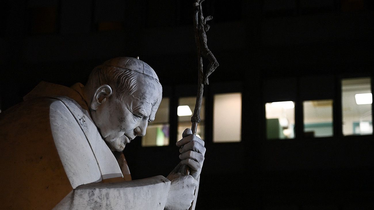 "Vaticano III": cómo es Gemelli, el hospital romano donde está internado el Papa Francisco