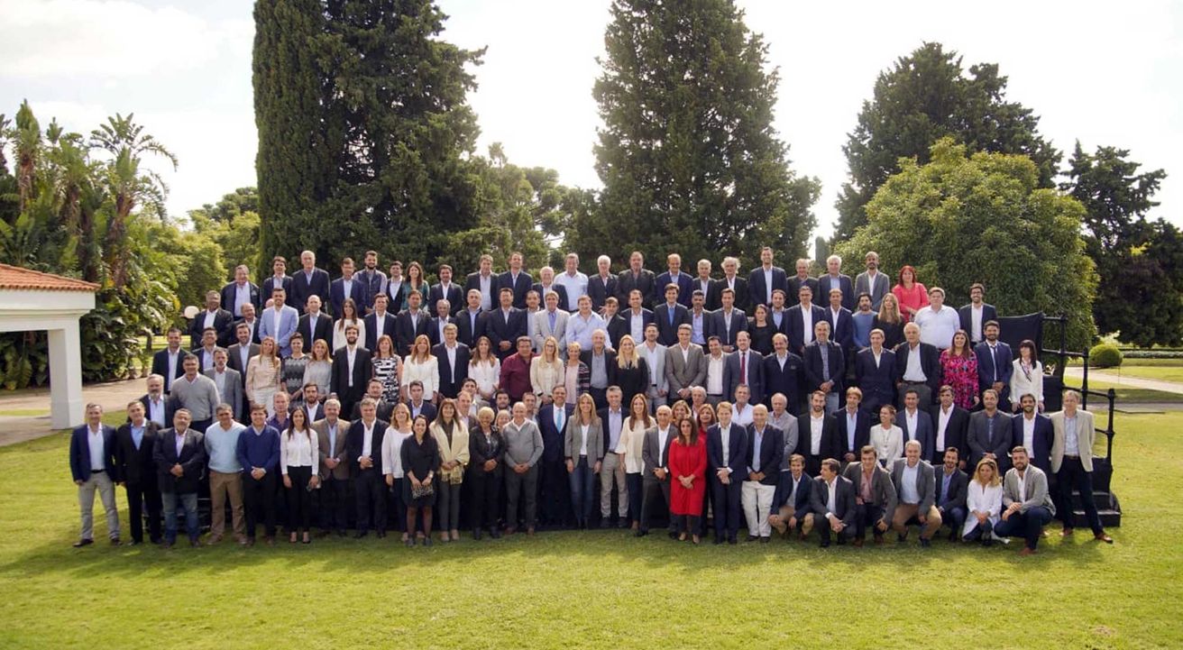 Macri y Vidal almorzaron con los dirigentes "sin tierra": "Somos un equipo al que le gusta lo difícil"
