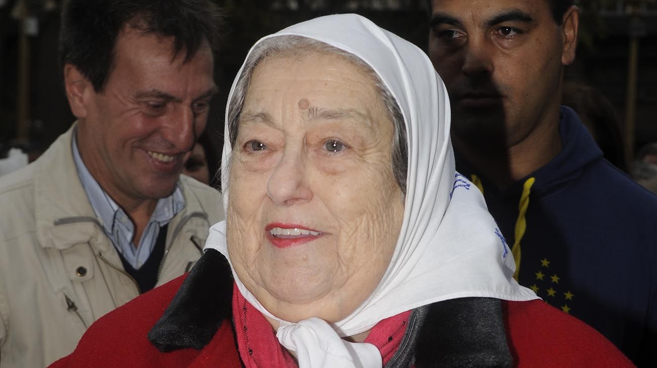 Hebe de Bonafini dijo que quiere a Cristina Kirchner como "presidenta vitalicia": "Es brillante"