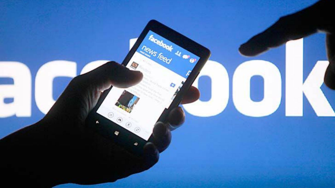 Facebook e Instagram, desde ahora prohibidas para menores