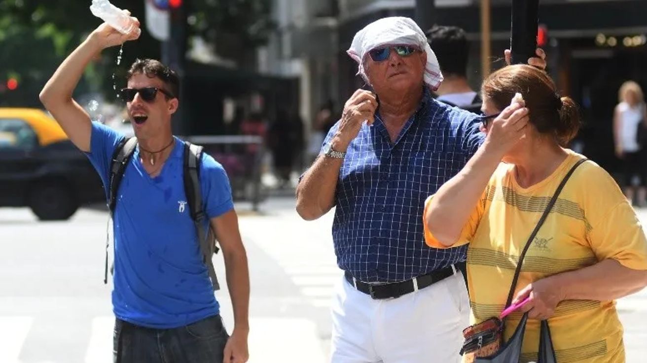 Alerta naranja por altas temperaturas en siete provincias: en CABA la máxima llega a los 36°