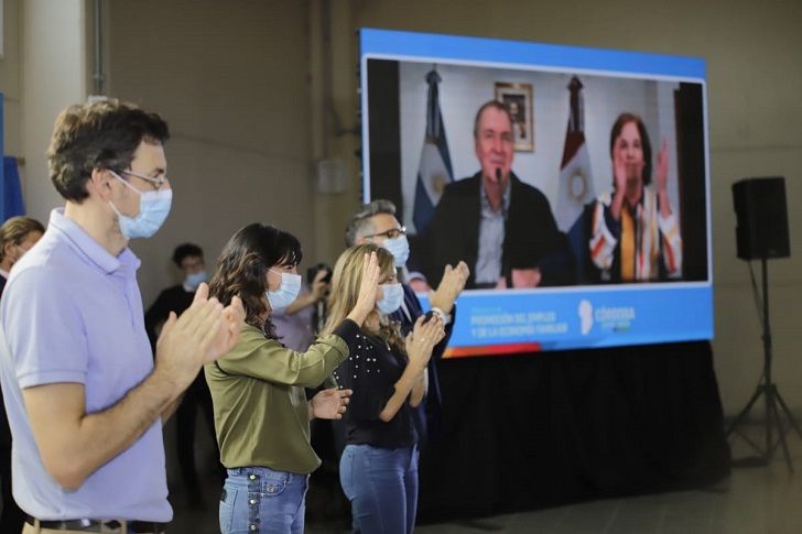 Schiaretti acelera política sanitaria para reconfigurar gestión y campaña