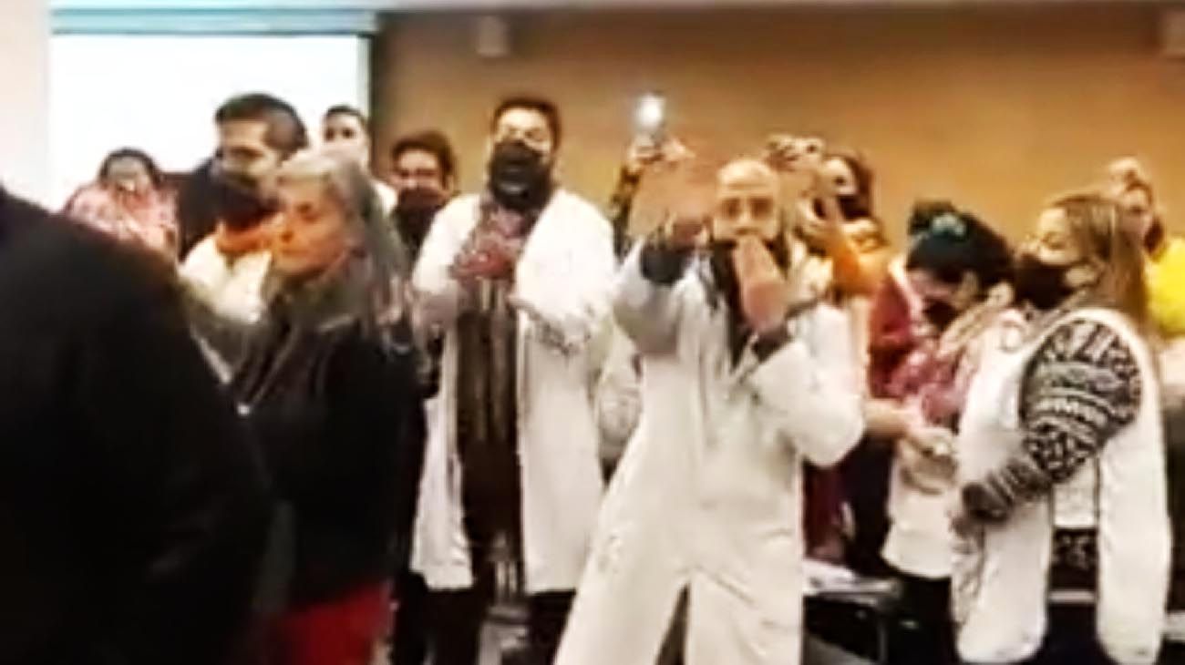 Video | Fuerte cruce entre docentes y funcionarios porteños durante una jornada de capacitación