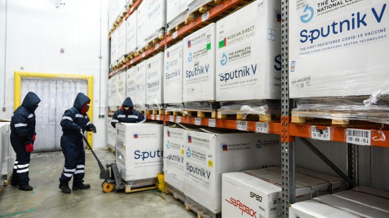 Comenzó la distribución de 399 mil dosis de Sputnik V en las provincias