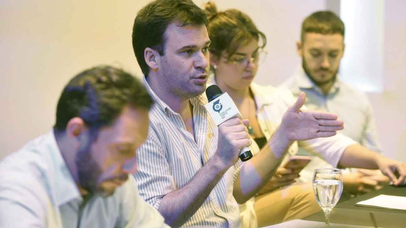 La Coalición Cívica reconoce “tensión” y avala ampliar con condiciones