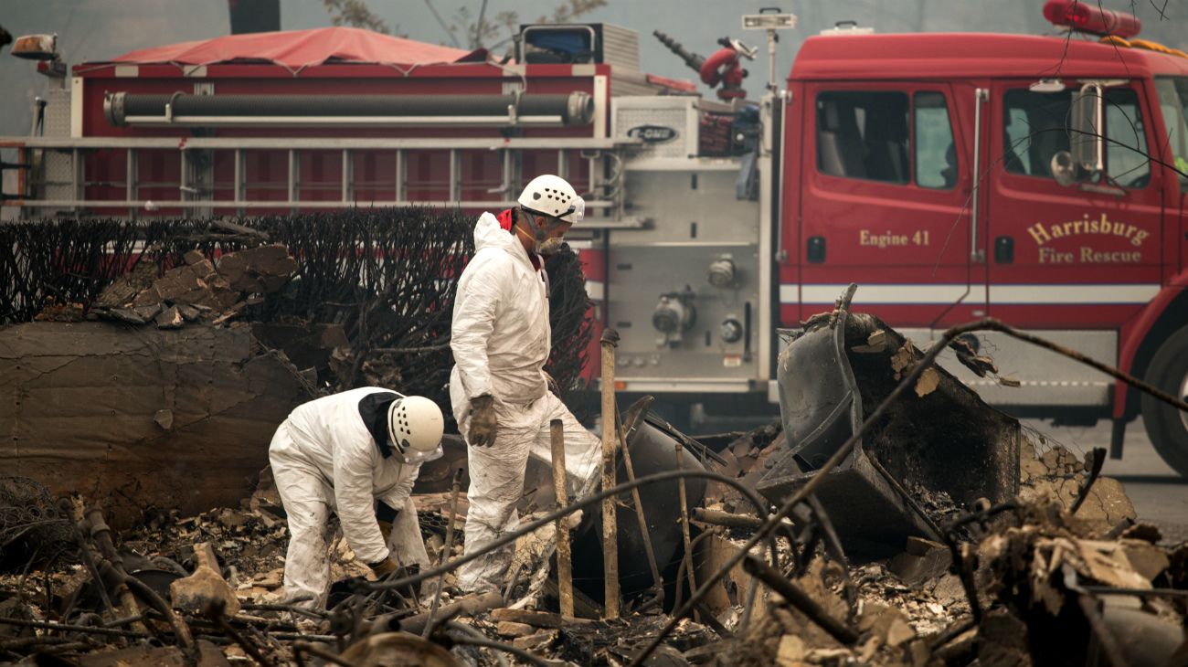 Nadie conoce el paradero de 600 personas tras los mortales incendios en California