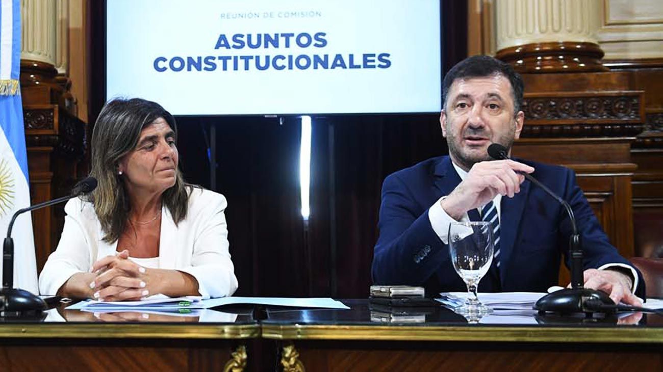 Kueider preside la comisión que debe definir su desafuero