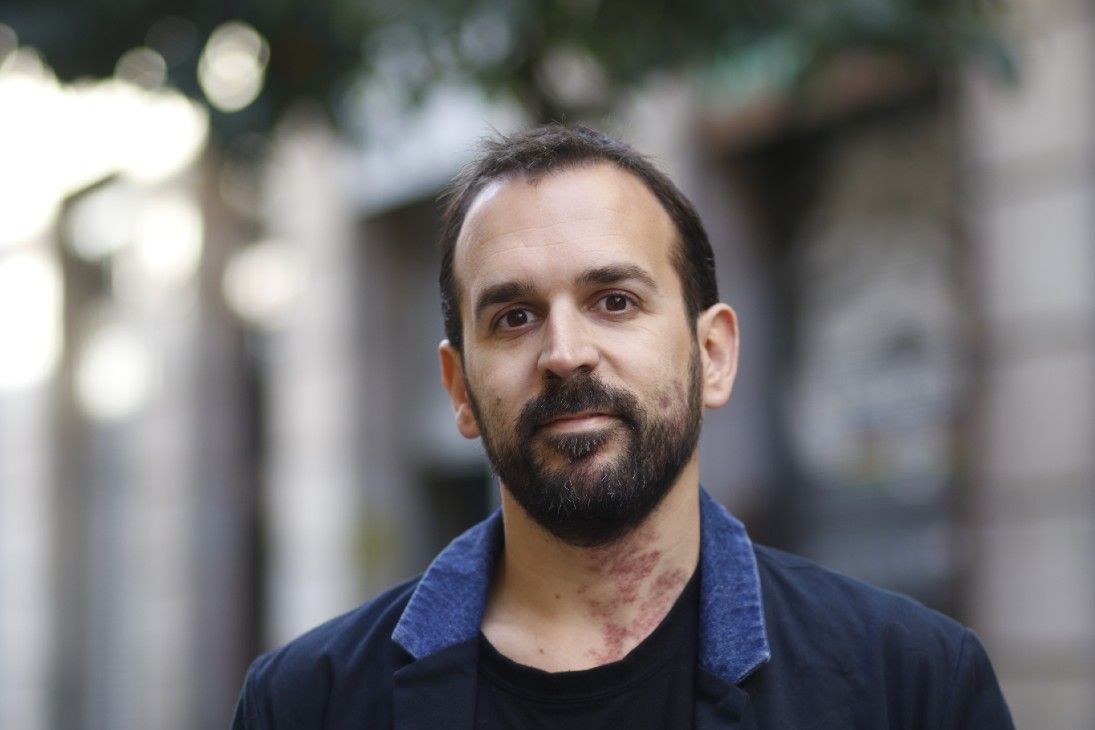 El escritor Javier López Menacho advierte sobre la burbuja de las startups