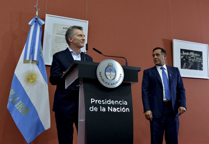 Macri relanzó el programa de Becas Progresar