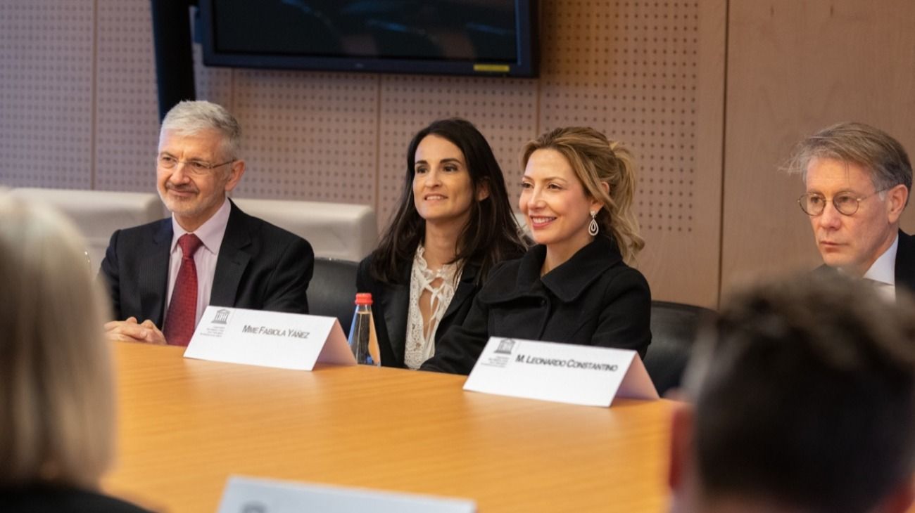 La agenda solidaria de Fabiola Yañez: abordó la inclusión infantil en la Unesco