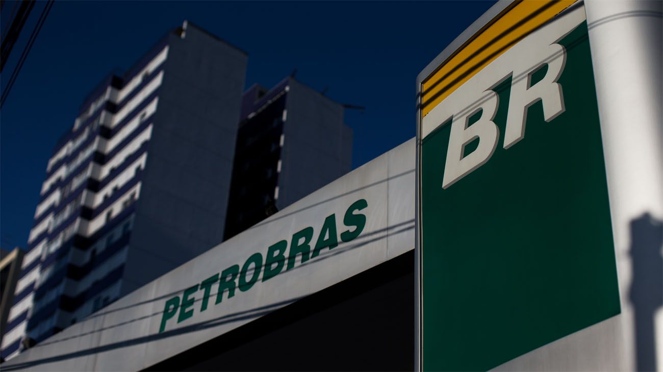 Petrobras busca recaudar US$1.900m de estaciones de servicio