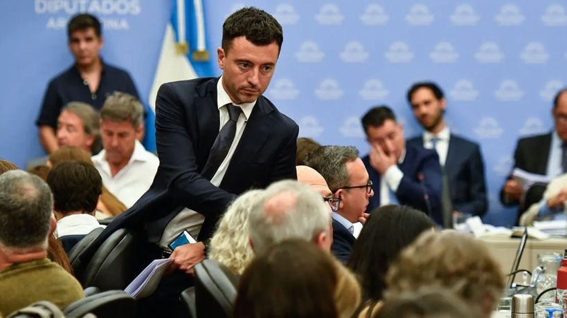 Rodrigo de Loredo dio quorum para el tratamiento del nuevo presupuesto universitario