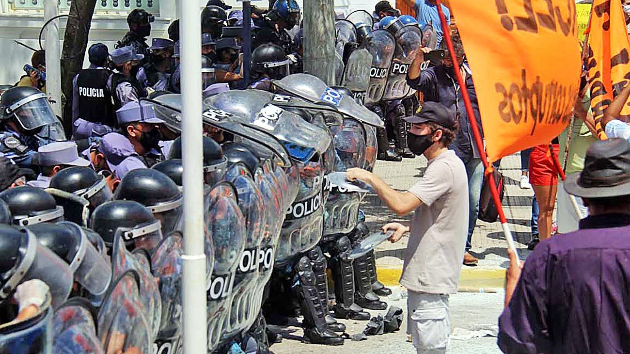 Fin a las violaciones a los derechos humanos