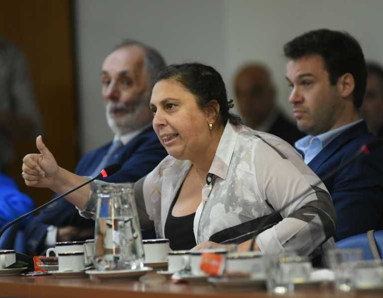 Paula Oliveto: “Son las mismas prácticas, la misma mugre, Espert nos mintió en la cara”