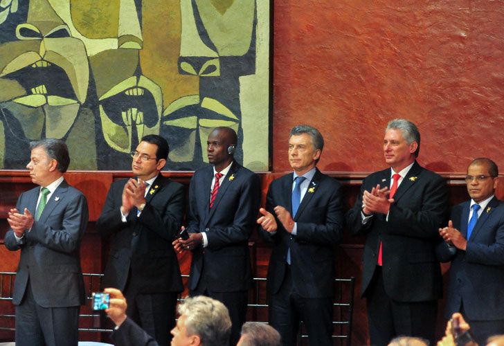 Macri llegó tarde y se descompensó en la asunción de Lenín Moreno