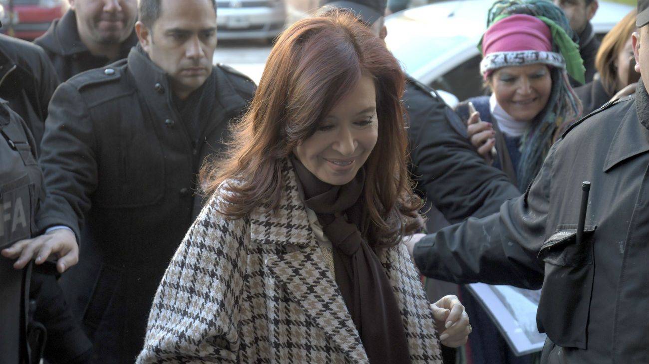 Confirman el procesamiento de Cristina Kirchner en la causa de subsidios a trenes